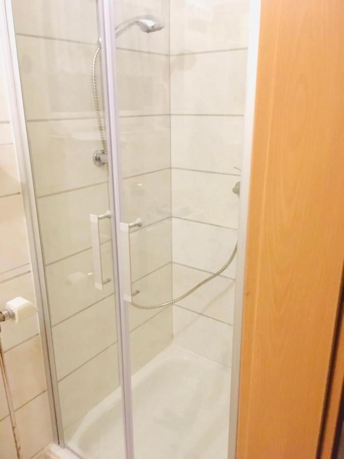 No2 Top Apartment4You - 3 Zimmer, 1-6 Pers, Saarbruecken - Jaegersfreude Σααρμπρύκεν Εξωτερικό φωτογραφία